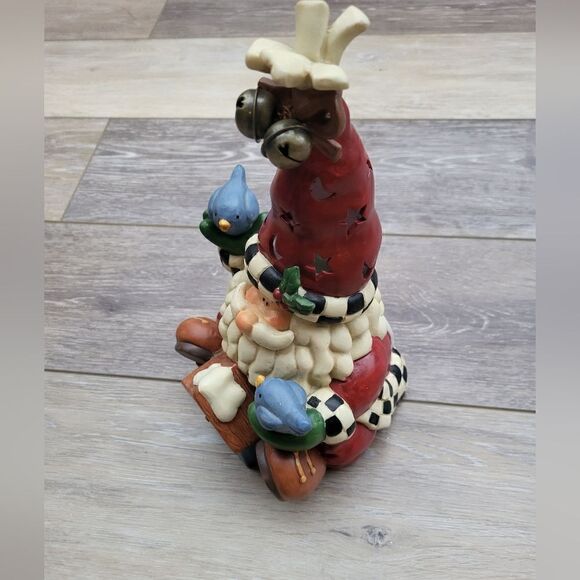 Center Street Design Santa Luminaire "ALL HEARTS COME HOME FOR CHRISTMAS". - Picture 4 of 10